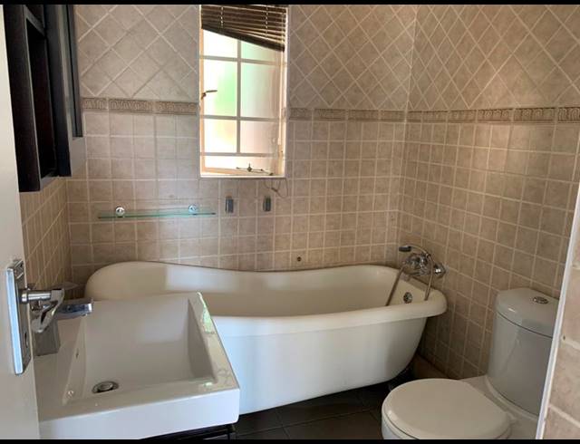 2 BEDROOM PROPERTY TO RENT IN OLYMPUS AH